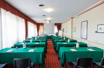 sala meeting riunioni hotel brescia hotel ambasciatori