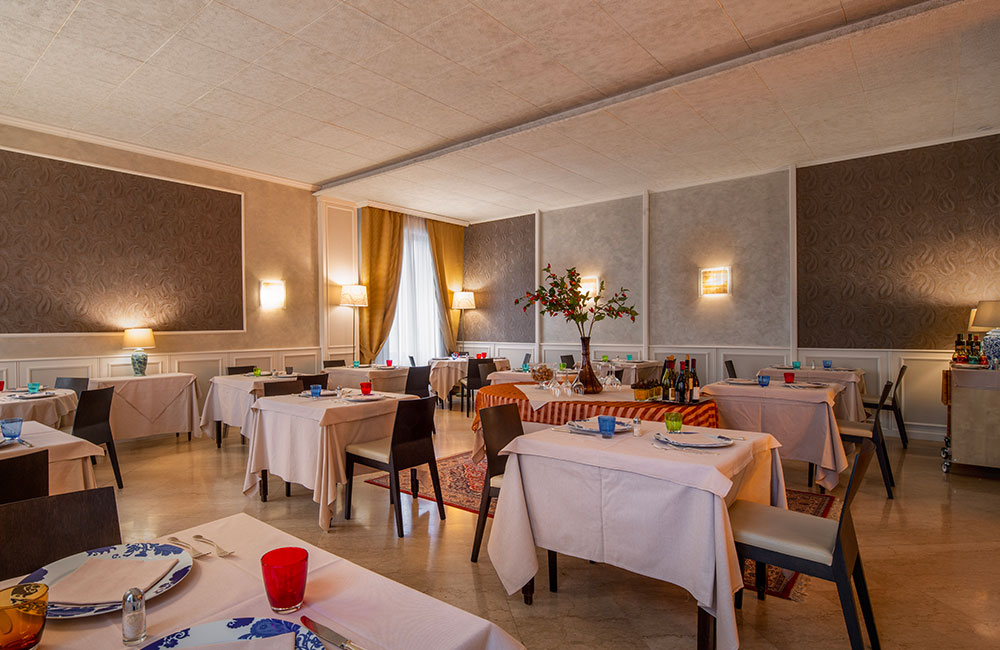 hotel-ambasciatori-brescia-ristorante-tipico